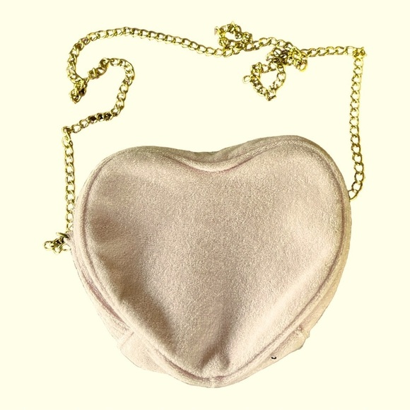 PALE pink Barbie inspired heart shaped purse with gold chain crossbody strap. - Picture 2 of 8